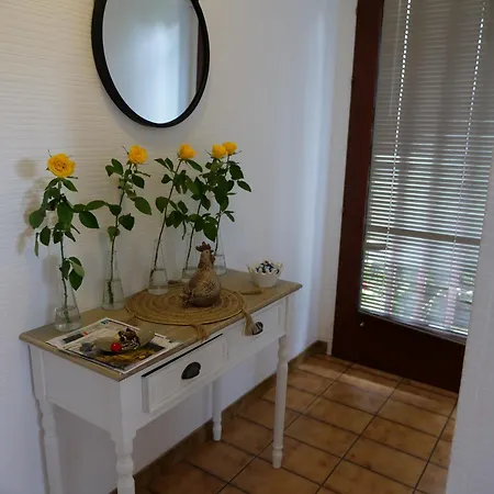 Chez Martine Confort Entierement Independant Apartment